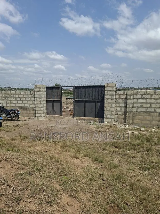 Plot of Land at Gomoa Fetteh ( Pentecost Convention Top) · Photo 1