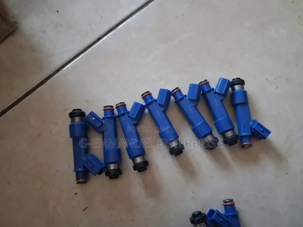 Toyota Camry 2007-08 Fuel Injectors 4Set. Original · Photo 1