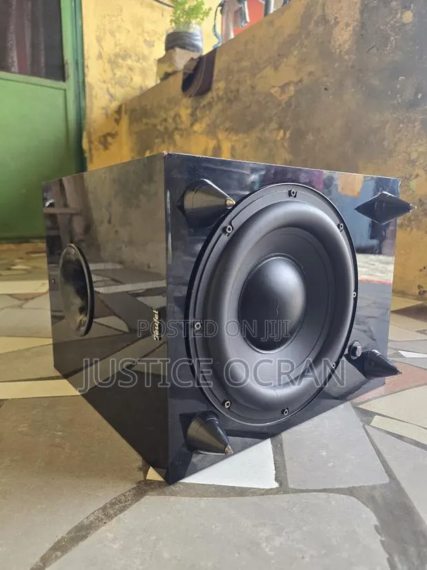 Teufel Active Subwoofer · Photo 1