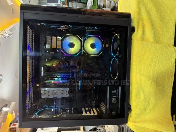 New Desktop Computer Asus TUF Gaming FX10CP 24GB Intel Core i7 SSD 1T · Photo 1