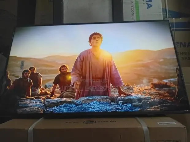 Samsung 43-Inch Smart Tv With Smooth Streaming Features · Photo 1