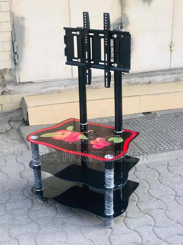 Plasma Tv Stand · Photo 1
