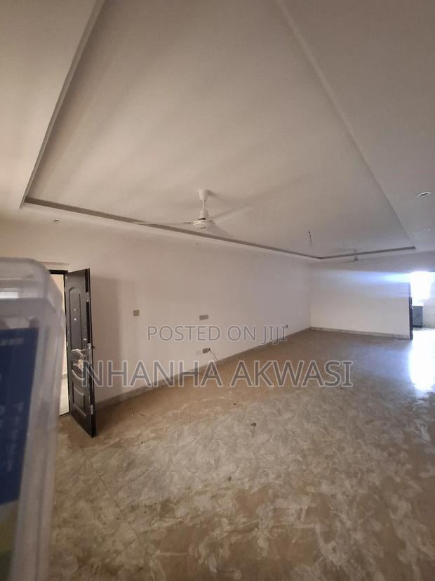 2bdrm Apartment in Klagon Ndc, Tema Metropolitan for rent · Photo 6
