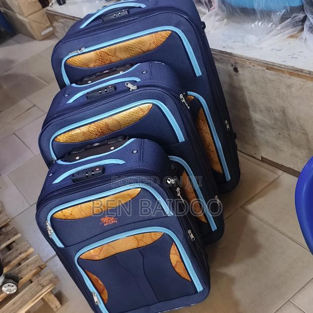 Material Travel Bag 3-Sets · Photo 1