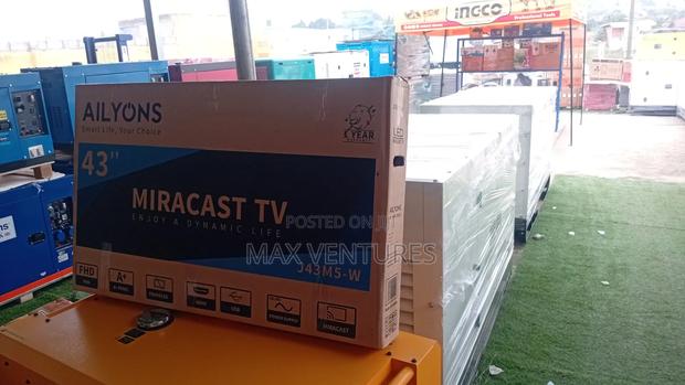 Unlock the World of Content Ailyons Miracast 43inches Smart Life · Photo 1