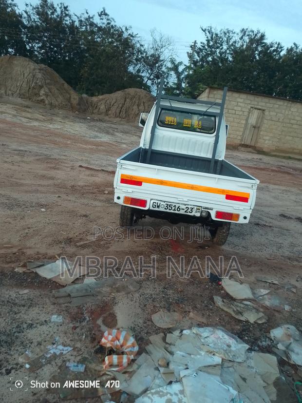 Vehicle Car · Photo 6