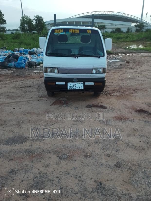 Vehicle Car · Photo 8