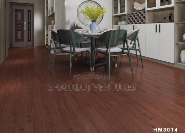 Quality Floor Stickers · Photo 8
