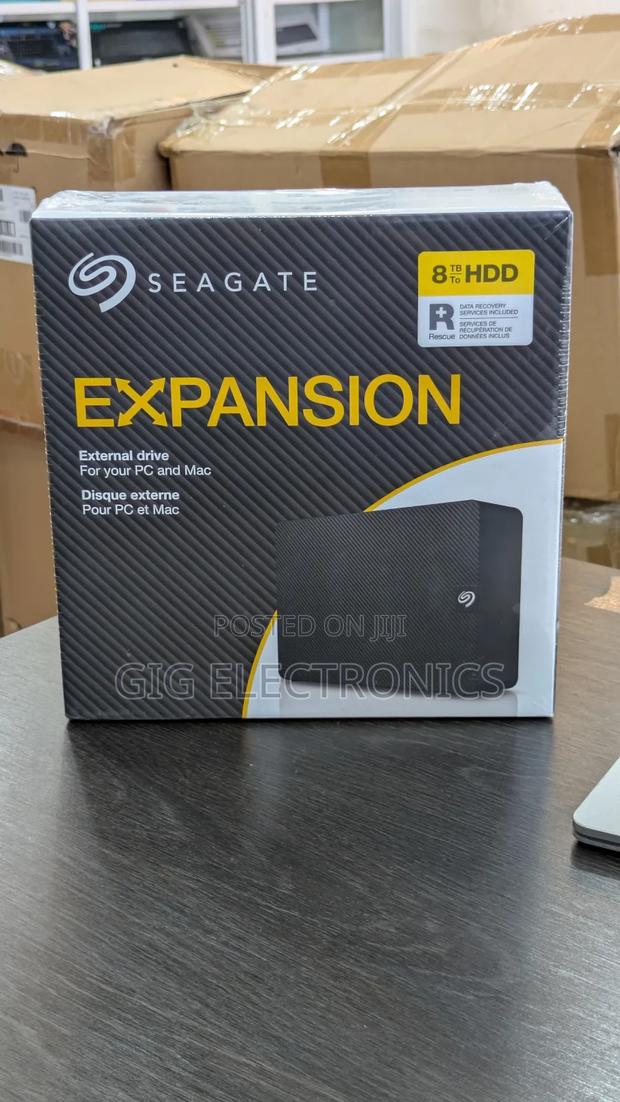 Seagate 8tb Expansion Desktop USB 3.0 External Hard Drive · Photo 1