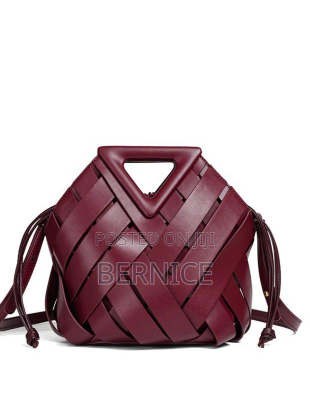 Unique Woven Leather Bag · Photo 7