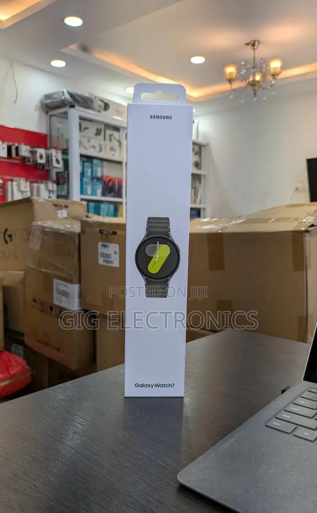 Samsung Galaxy Watch 7 44mm · Photo 1