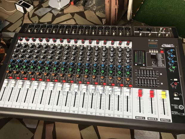 16 Channels Yamaha Mixer Amp · Photo 2