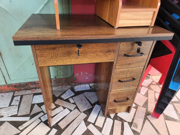 Mini Office Desk (80cm) · Photo 1