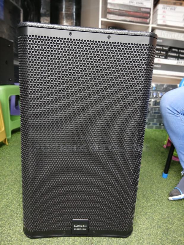 QSC E115 Quality Short Range Speakers (Pair? · Photo 4