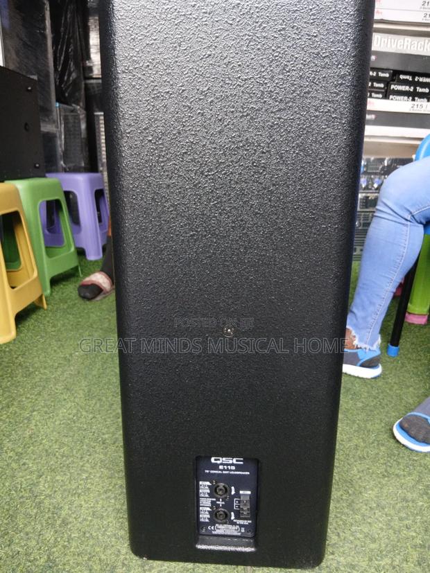 QSC E115 Quality Short Range Speakers (Pair? · Photo 6