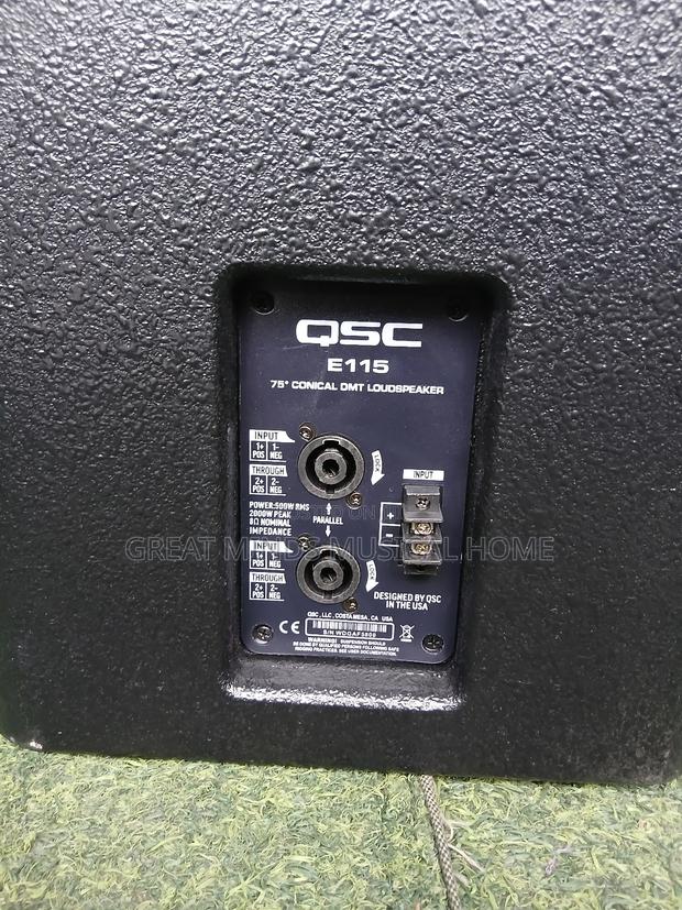 QSC E115 Quality Short Range Speakers (Pair? · Photo 7