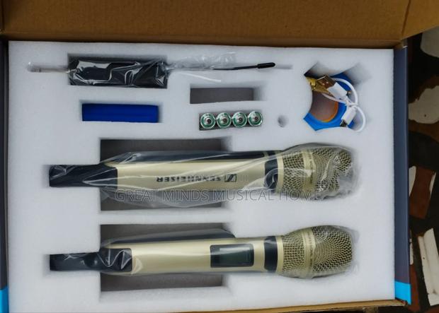 Sennheiser Wireless Microphone · Photo 2