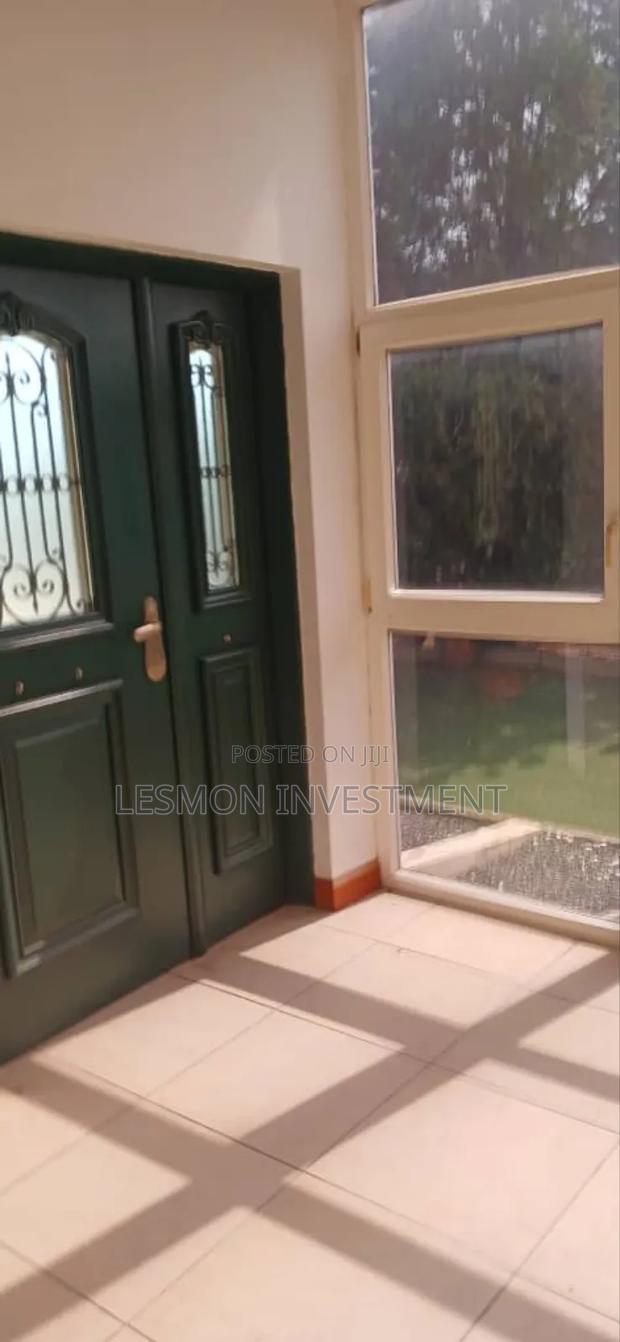 4bdrm Duplex in Cantonments for sale · Photo 6