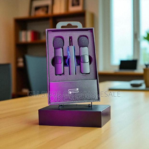 Top Performance 2 in 1 Wireless Microphone (46678) · Photo 1