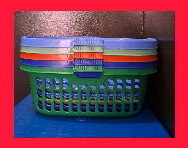 Awura Plastic Basket · Photo 1