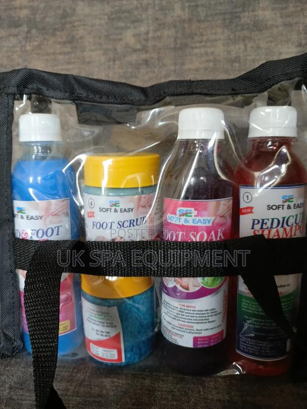 Pedicure Treatment Kit · Photo 1