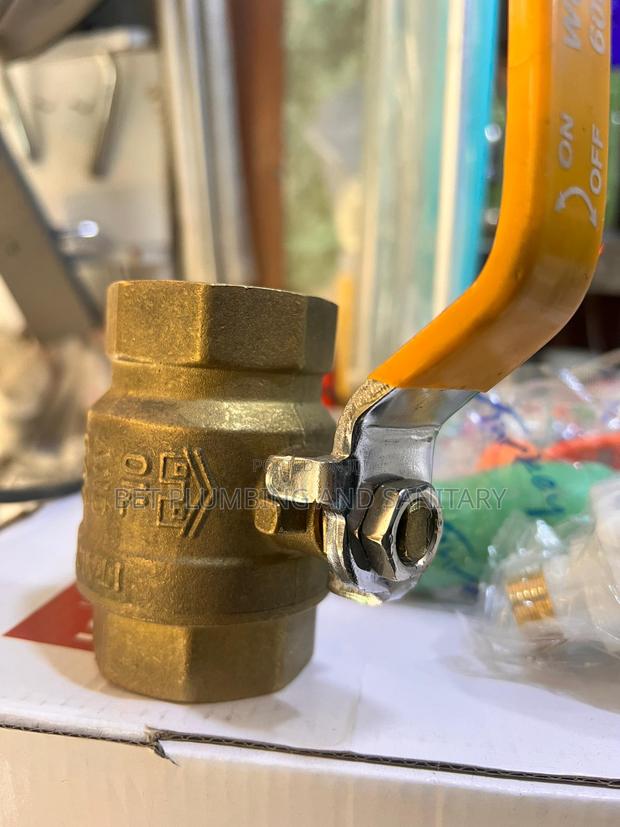 11/2 Air Valve(Metal) · Photo 3
