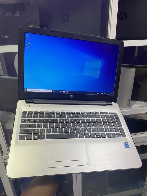 Laptop HP 15 6GB Intel Core i3 HDD 500GB · Photo 1
