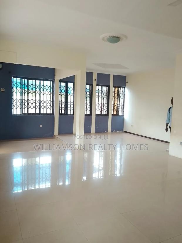 2bdrm House in Community 18 Area, Spintex for rent · Photo 6