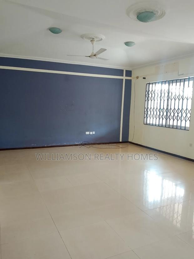2bdrm House in Community 18 Area, Spintex for rent · Photo 8