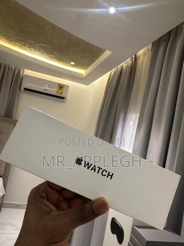 Apple Watch Se 2nd Gen Cellular 40mm · Photo 2