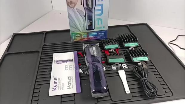 Hair Clippers Km-2335 · Photo 2