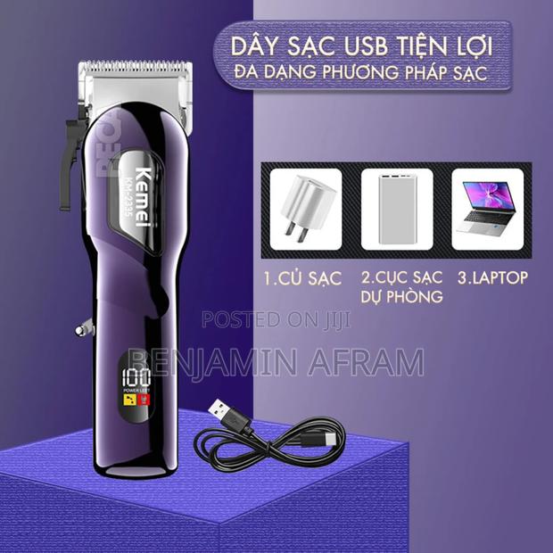 Rechargeable Barbers Hair Clippers Km-2335 · Photo 1