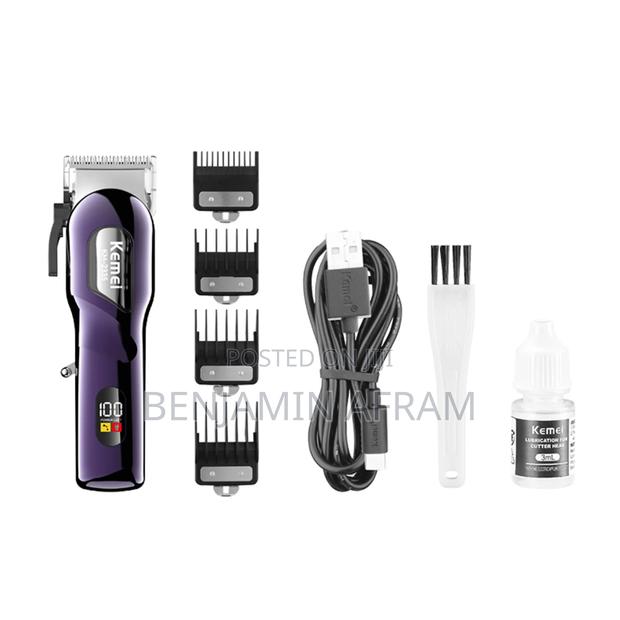 Rechargeable Barbers Hair Clippers Km-2335 · Photo 3
