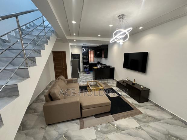 Furnished 2bdrm Townhouse / Terrace in Nmai Dzorn for rent · Photo 1
