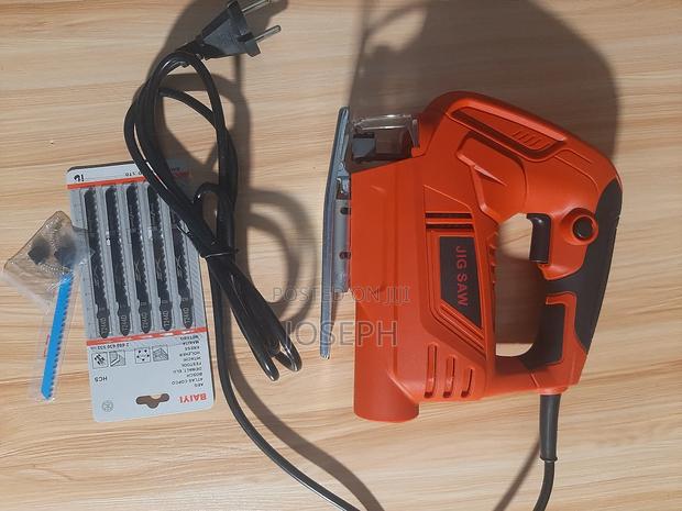 Wired Jigsaw · Photo 2