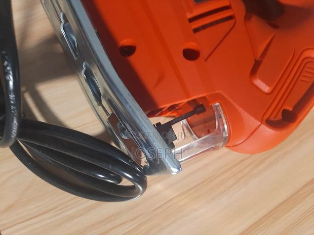Wired Jigsaw · Photo 3
