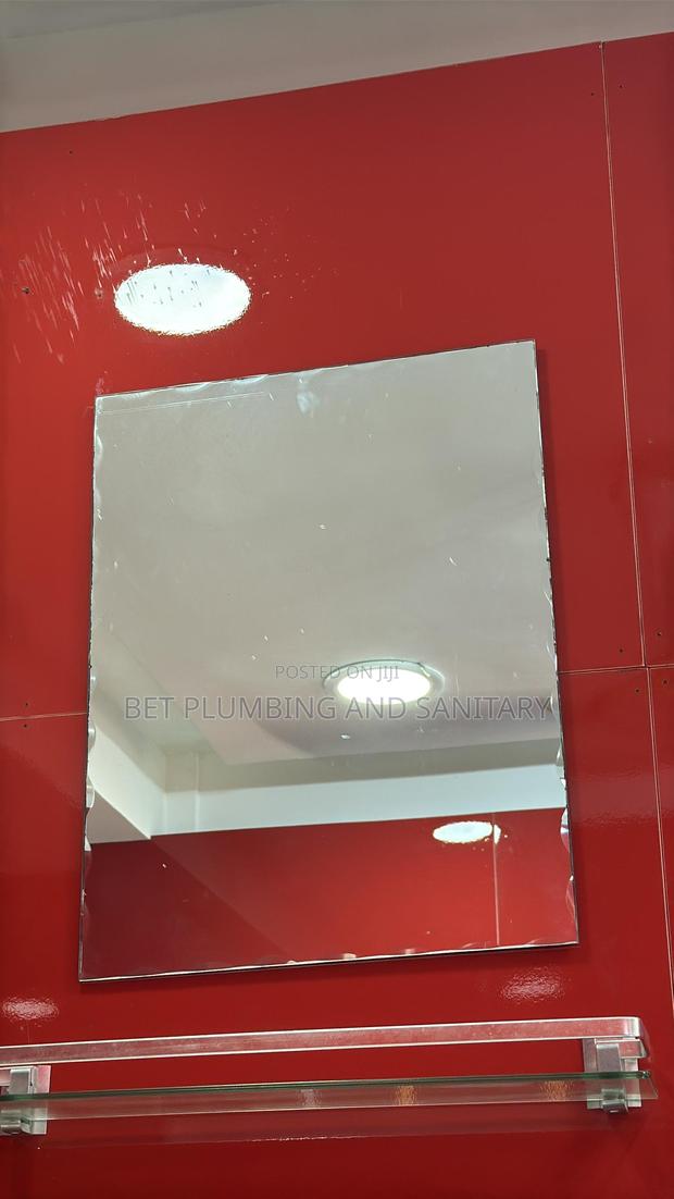 Arc Mirror_plane Mirror · Photo 4