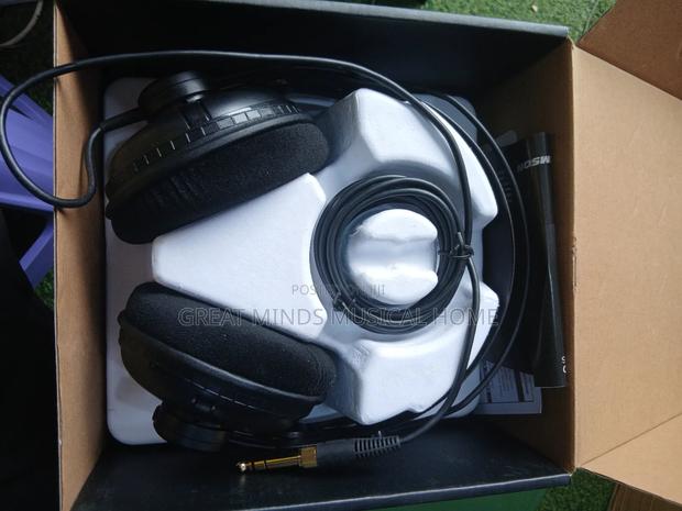Samson Sr950 Studio Headphones · Photo 4