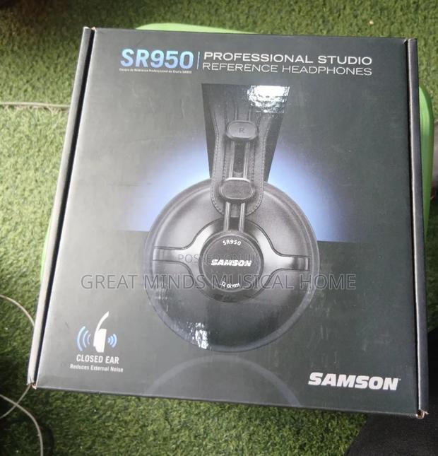 Samson Sr950 Studio Headphones · Photo 1