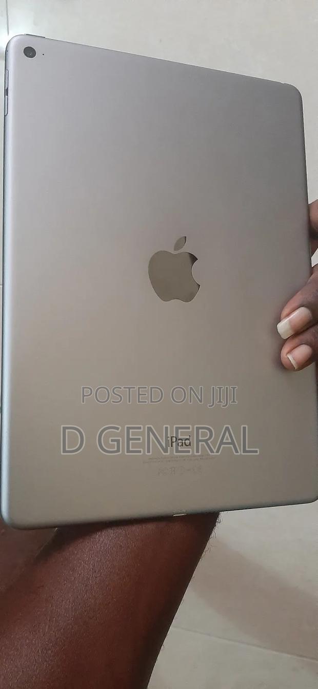 Apple iPad Air 2 64 GB Silver · Photo 2