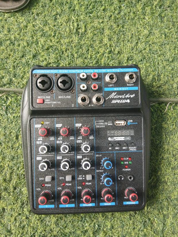 Microverb Speed 4 Mixing Console · Photo 3