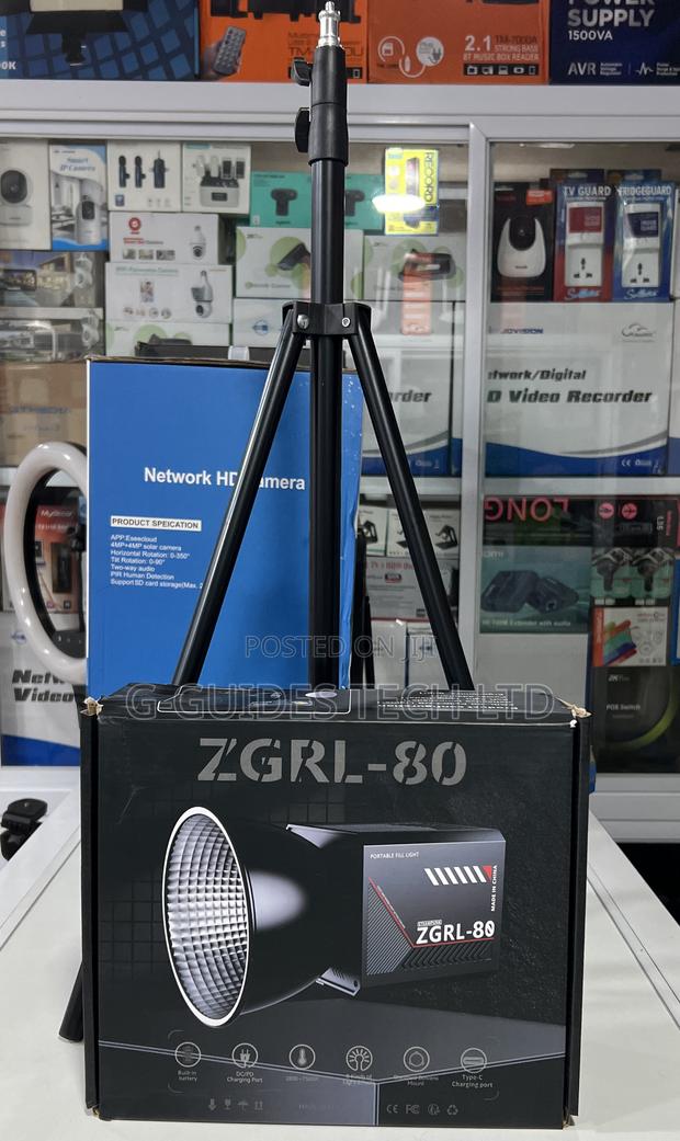 ZGRL-80 Palm Cob Video Light With Inbuilt Battery and Stand · Photo 5