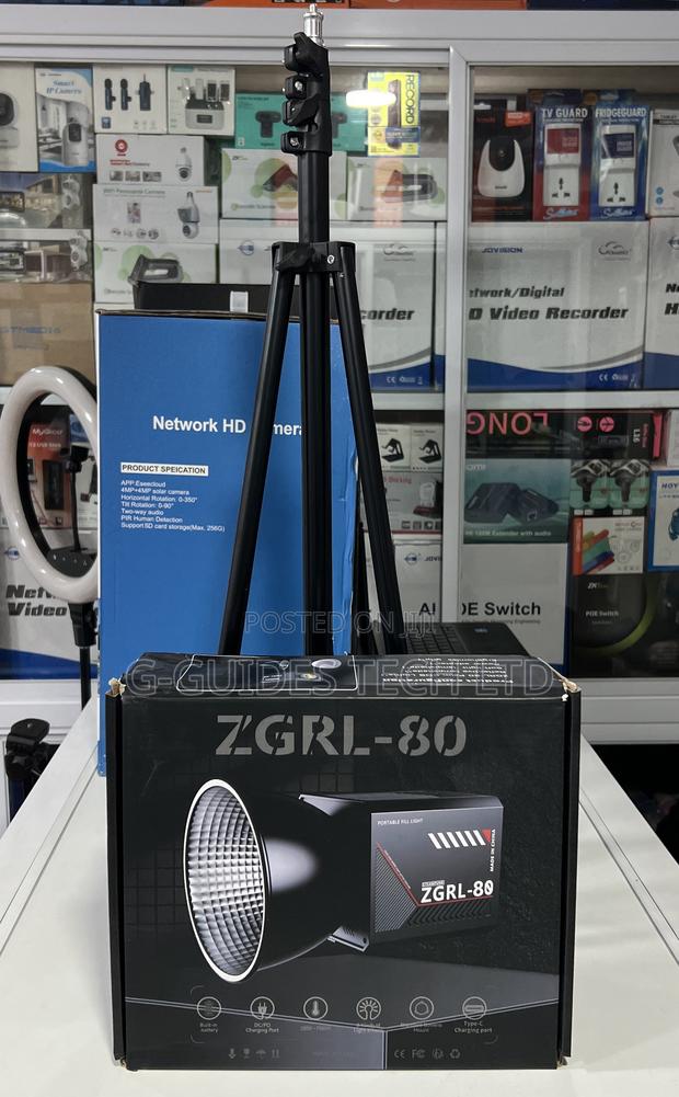 ZGRL-80 Palm Cob Video Light With Inbuilt Battery and Stand · Photo 7