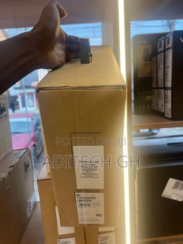 New Laptop HP Spectre X360 13 16GB Intel Core Ultra 7 SSD 1T · Photo 1