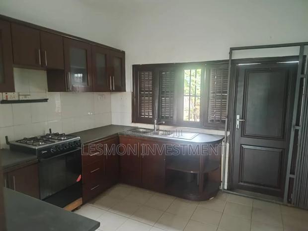 4bdrm House in Dzorwulu for rent · Photo 5