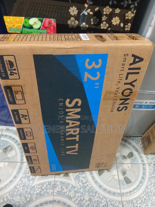 Alluring Cheerful Ailyons Smart 32 · Photo 1