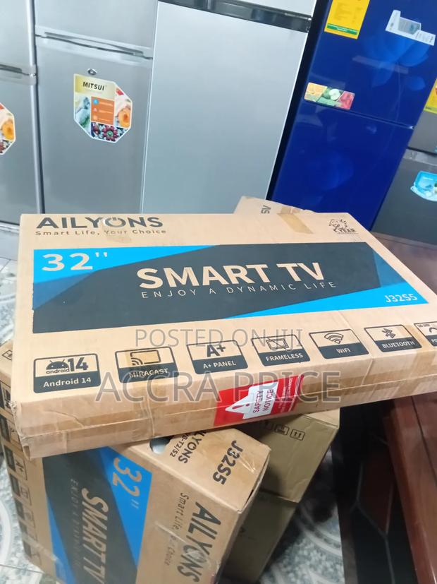 Fresh in Box Ailyons 32 Smart Tv · Photo 2