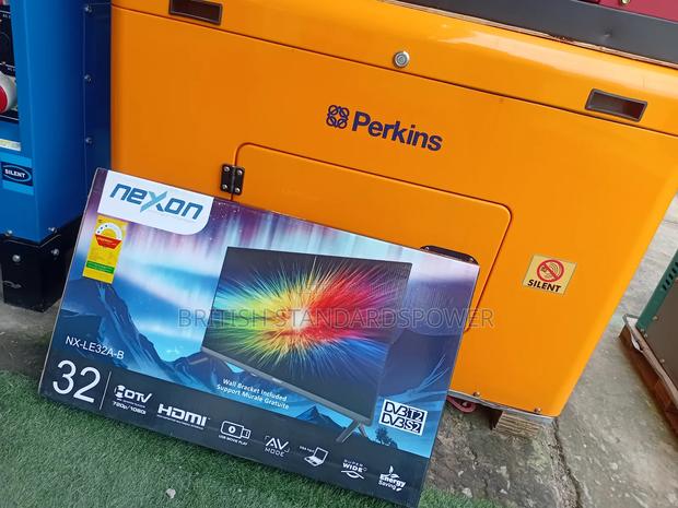 High Definition 32" Led Tv · Photo 2