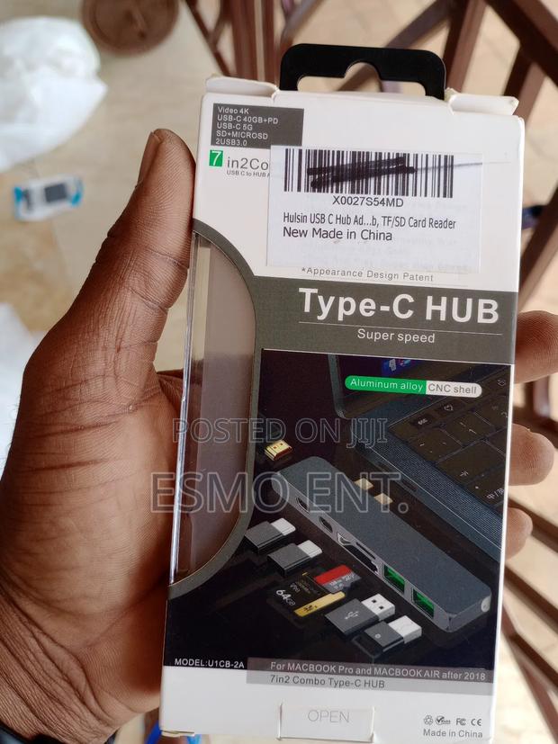 7 in 2 Usb C Adapter · Photo 1