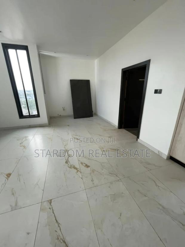 5bdrm Duplex in Adjiringanor, East Legon for sale · Photo 7